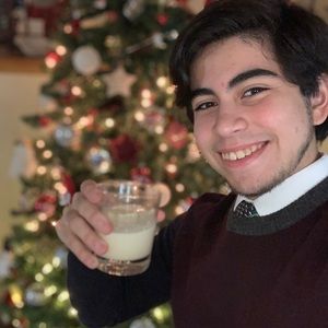 Meet your Posher, Gonzalo